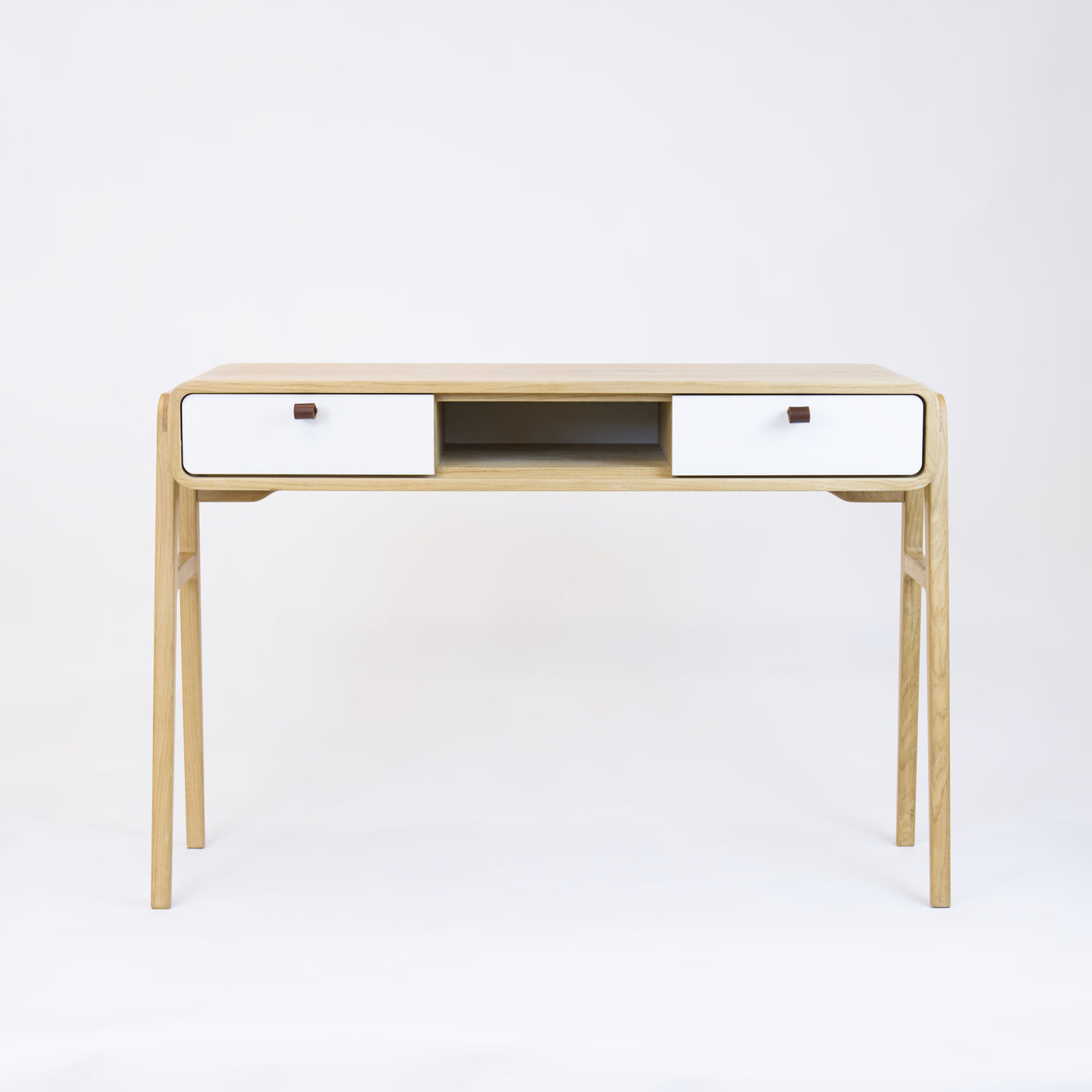 High desk and storage bench nm13H. The main corpus is crafted from solid Norwegian oak, featuring 2 drawers with white fronts and 1 slot.