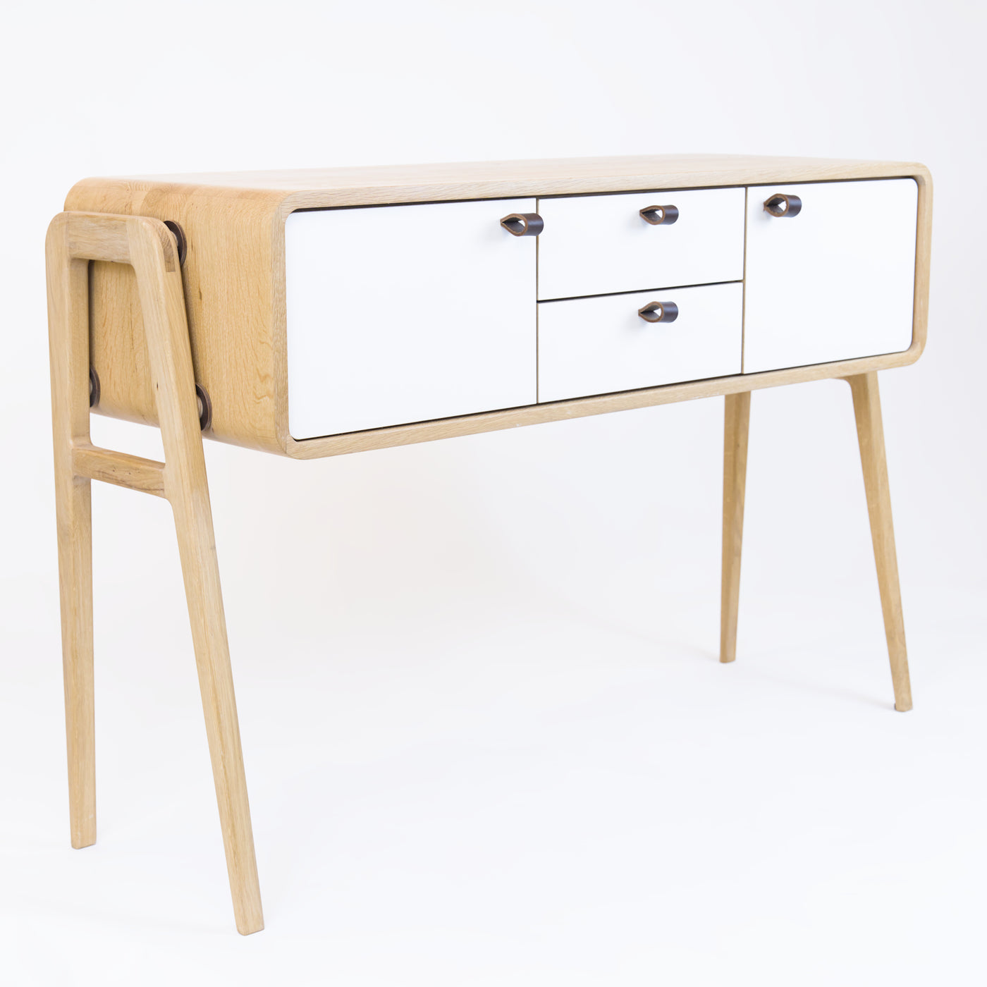 High sideboard nm23H. The main corpus is crafted from solid Norwegian oak, featuring 2 doors and 2 drawers in the middle, all with white fronts.