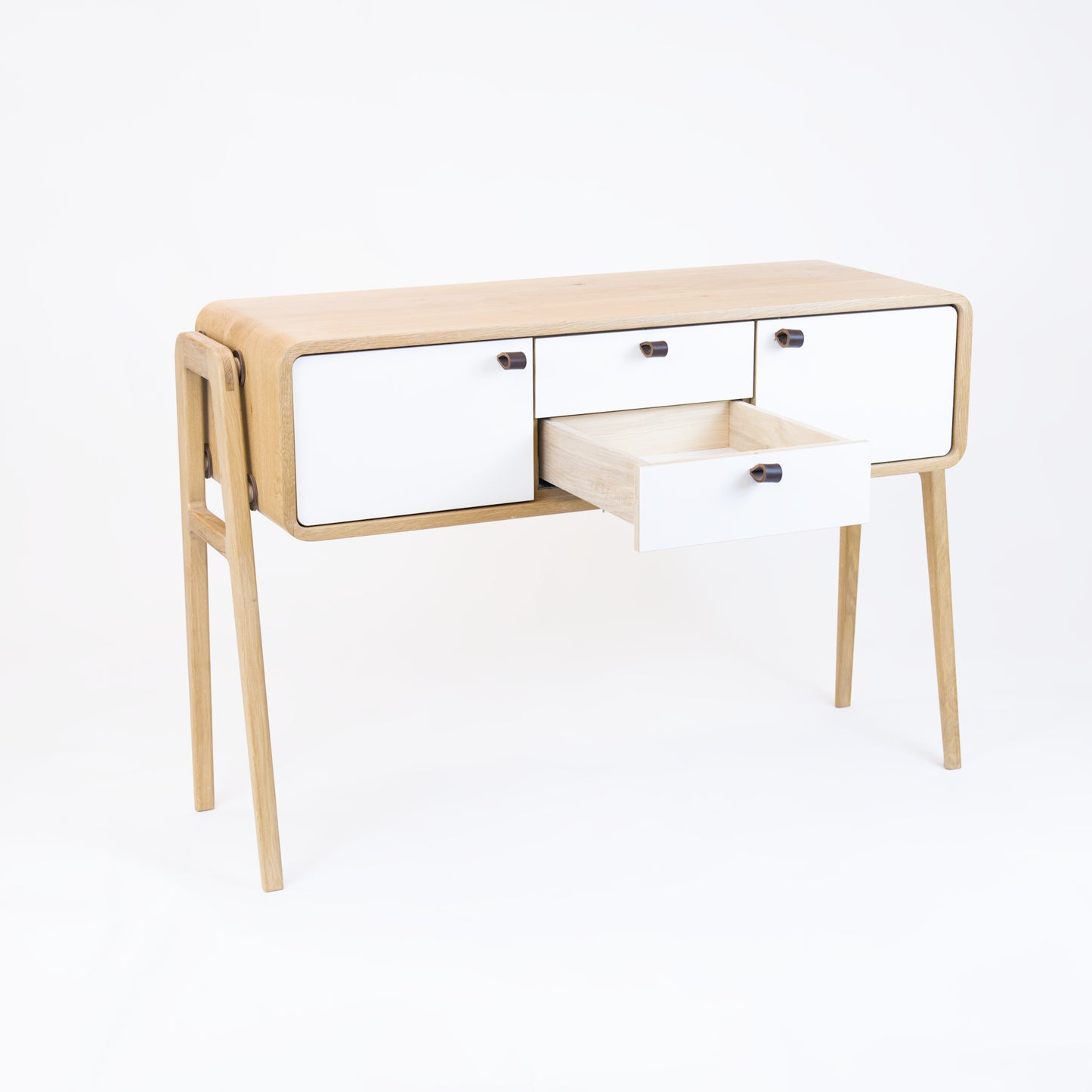 High sideboard nm23H. The main corpus is crafted from solid Norwegian oak, featuring 2 doors and 2 drawers in the middle, all with white fronts.